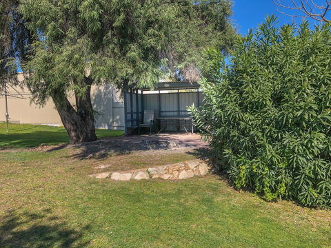 Beachview - Inverell Accommodation 29