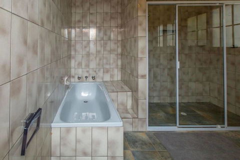 Bimbadeen - Inverell Accommodation 7