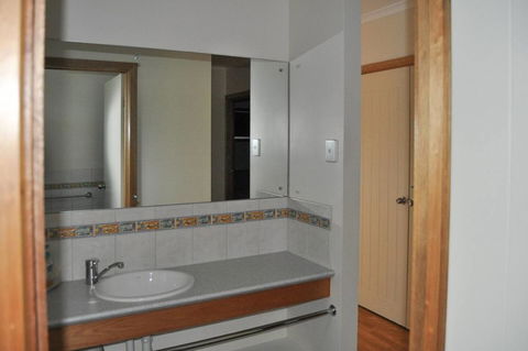 Rest A Shore Coffin Bay - Inverell Accommodation 8