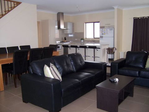 Relax On Par - Inverell Accommodation 8