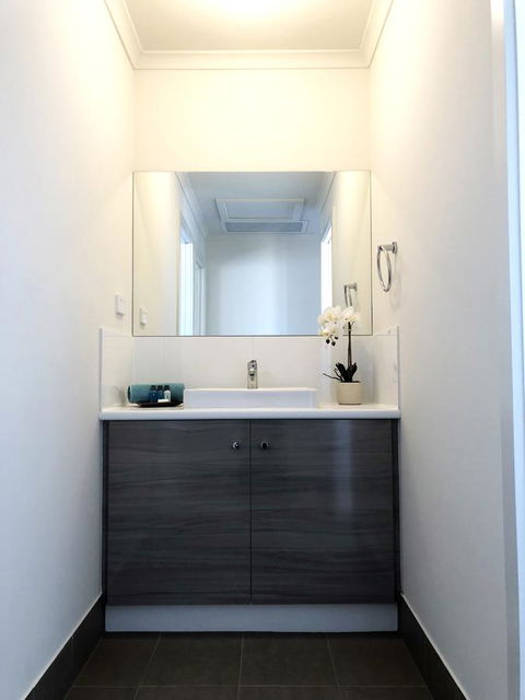 Villa Canto - Inverell Accommodation 9