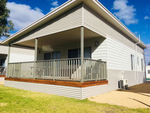 Echo Holiday Parks - Waikerie - Inverell Accommodation 11