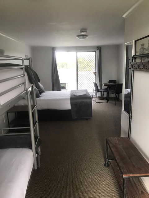 Murray River Queen - Inverell Accommodation 3