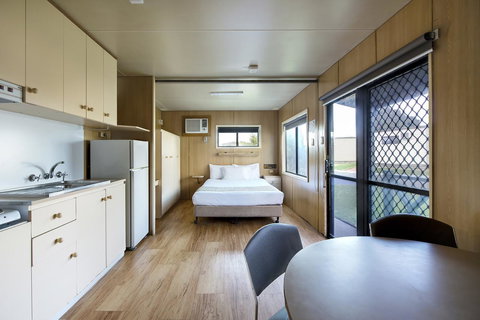 Discovery Parks - West Beach Parks - Inverell Accommodation 16