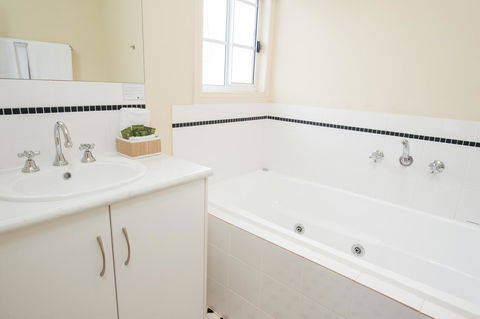 Breakfree Port Pirie - Inverell Accommodation 29