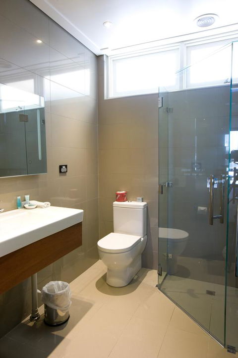 The Commodore - Inverell Accommodation 36