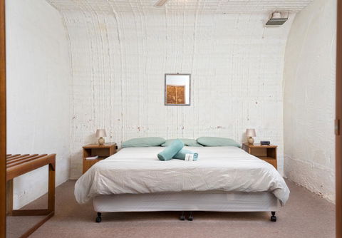 Desert View Apartments - Inverell Accommodation 6