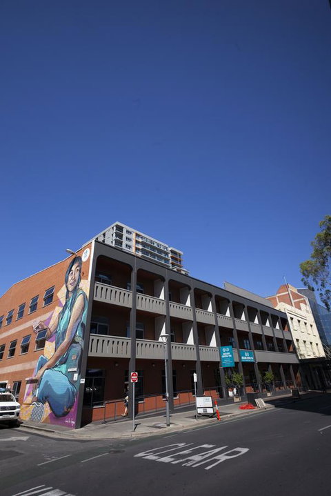 YHA Adelaide Central - Inverell Accommodation 6