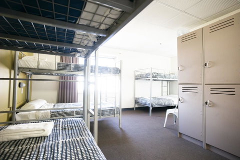 YHA Adelaide Central - Inverell Accommodation 23