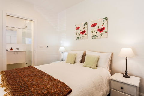 The Folly - Inverell Accommodation 5