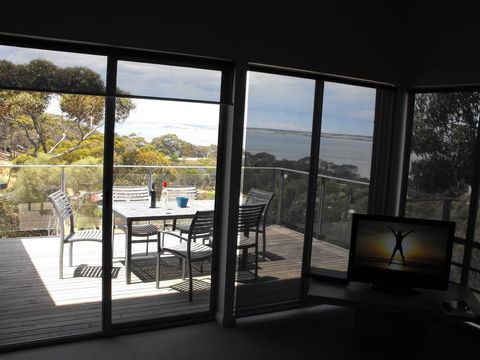 Saar River House - Inverell Accommodation 24
