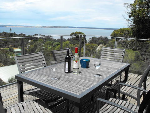 Saar River House - Inverell Accommodation 8