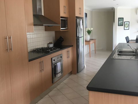Apartment 229 Mount Gambier - Inverell Accommodation 2