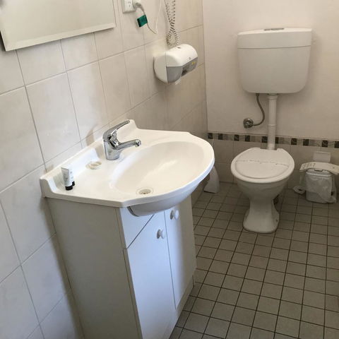 Travelway Motel - Inverell Accommodation 1