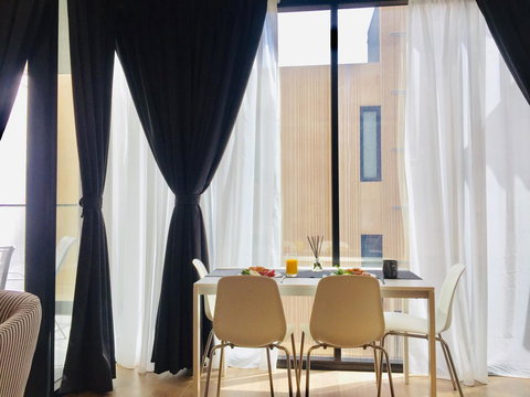 ONE Adelaide CBD - Inverell Accommodation 9