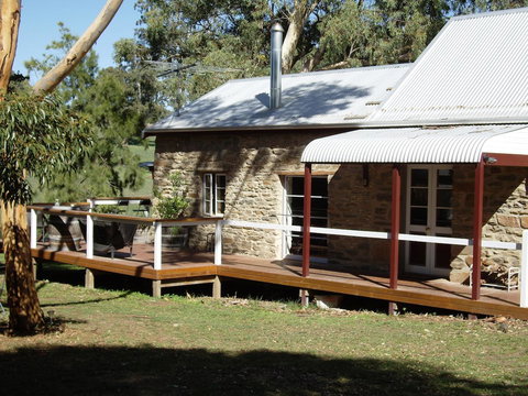 1860 Wine Country Cottages - Inverell Accommodation 7