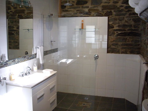 1860 Wine Country Cottages - Inverell Accommodation 19