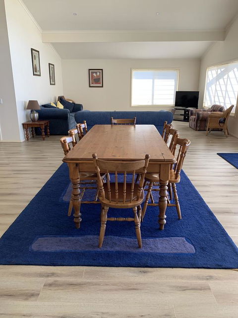 Emu Bay Lodge - Inverell Accommodation 8