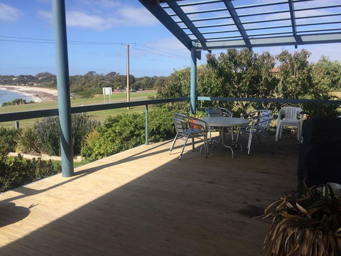 Emu Bay Lodge - Inverell Accommodation 2