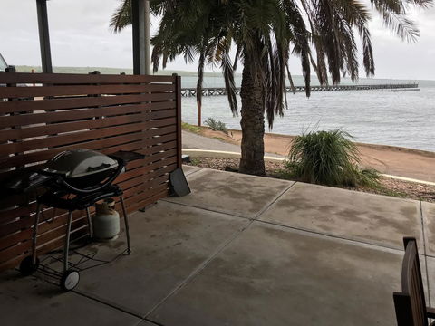 Beachside & Jetty View Apartment 6 - Captain\'s Apt - Inverell Accommodation 26