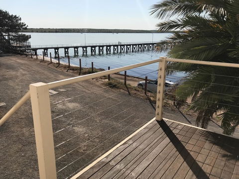 Beachside & Jetty View Apartment 6 - Captain\'s Apt - Inverell Accommodation 13