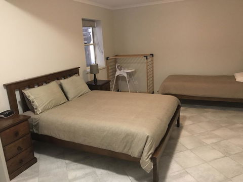 Beachside & Jetty View Apartment 6 - Captain\'s Apt - Inverell Accommodation 41