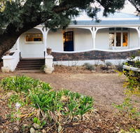 Belmore Cottage - Inverell Accommodation