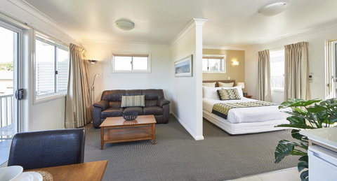Harbour View Apartments - Inverell Accommodation 2