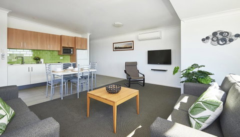 Harbour View Apartments - Inverell Accommodation 5
