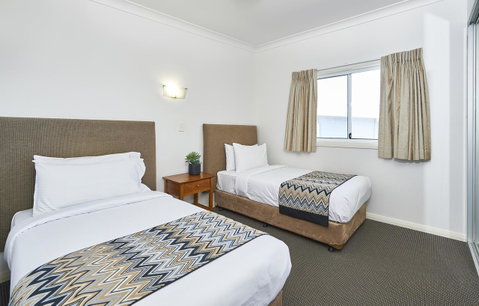 Harbour View Apartments - Inverell Accommodation 4