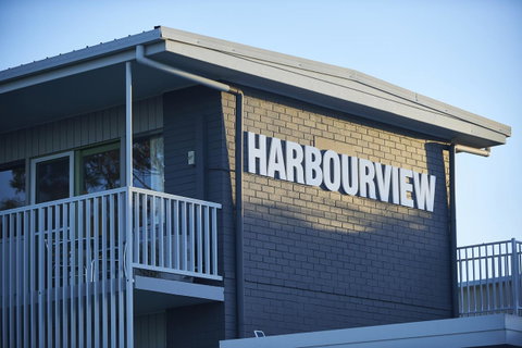 Harbour View Apartments - Inverell Accommodation 12