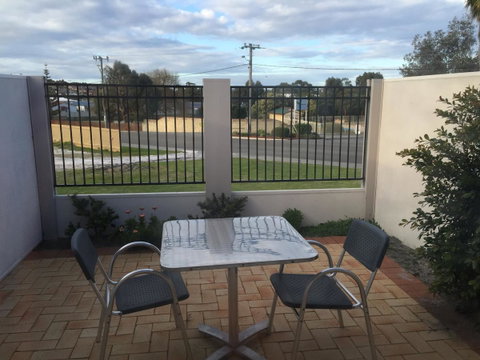 Country Comfort Amity Motel - Inverell Accommodation 2