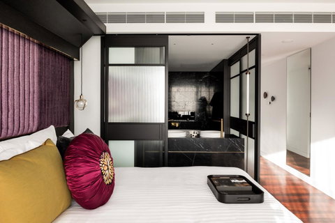 QT Perth - Inverell Accommodation 32