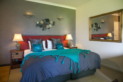 Chimes Spa Retreat - Inverell Accommodation 44