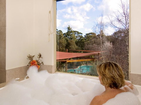 Chimes Spa Retreat - Inverell Accommodation 41