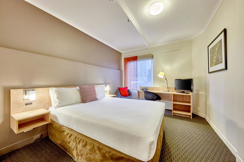 Ibis Perth - Inverell Accommodation 15