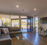 Starboard Views Kalbarri - River Front Apartment - Inverell Accommodation