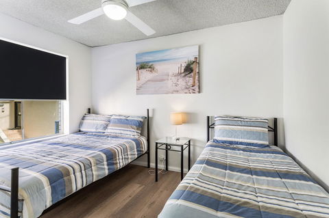 Laman Lodge, Unit 2, 15 Laman Street - Inverell Accommodation 10