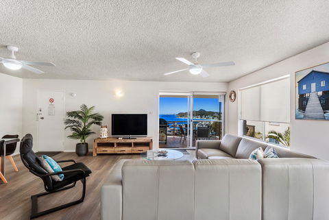 Laman Lodge, Unit 2, 15 Laman Street - Inverell Accommodation 0