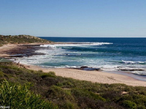 Surf Shack - Inverell Accommodation 2