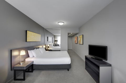 Punthill Norwest - Inverell Accommodation 11