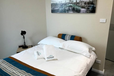 Morisset Serviced Apartments - Inverell Accommodation 11