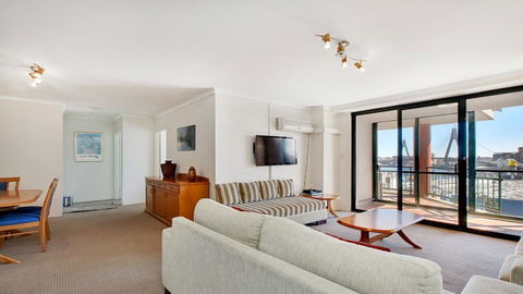 Darling Harbor Apartment - Inverell Accommodation 1