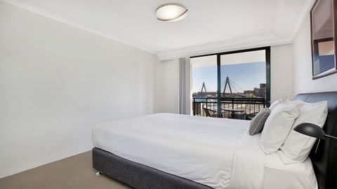 Darling Harbor Apartment - Inverell Accommodation 4