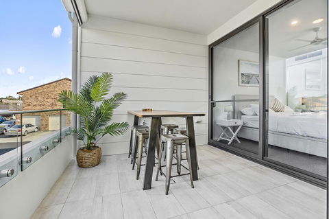 Rockpool 2 Sawtell Beach - Just Steps To Restaurants And 2 Min Stroll To Beach! - Inverell Accommodation 6