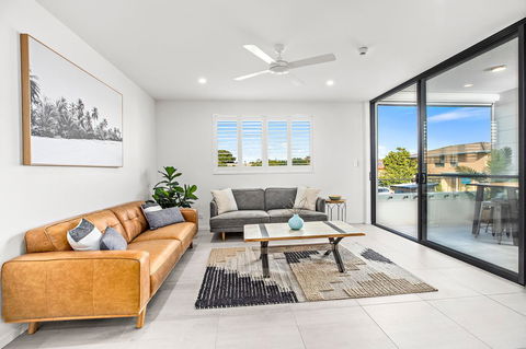 Rockpool 2 Sawtell Beach - Just Steps To Restaurants And 2 Min Stroll To Beach! - Inverell Accommodation 0