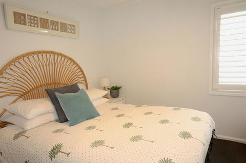 Cossies By The Sea - Inverell Accommodation 8