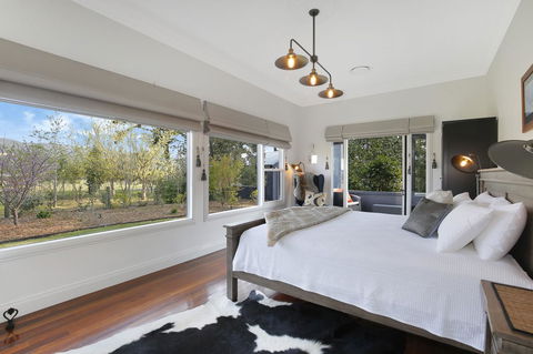 Romanz In The Valley (Luxury B&B) - Inverell Accommodation 2