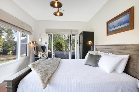 Romanz In The Valley (Luxury B&B) - Inverell Accommodation 3