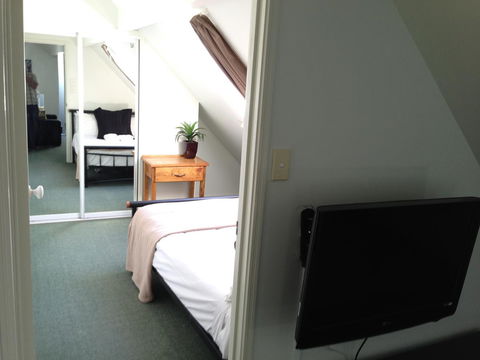 Byron Central Apartments - Inverell Accommodation 21
